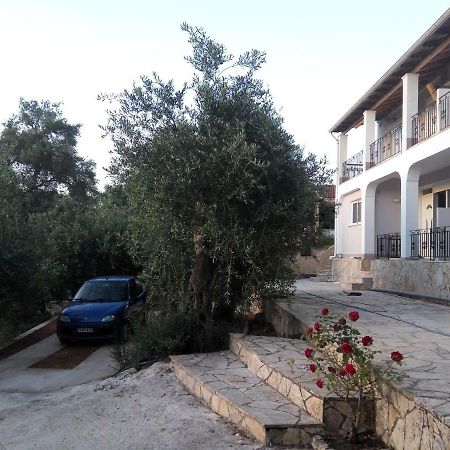 ליאפאדס Helios & Elia Family Apartment מראה חיצוני תמונה