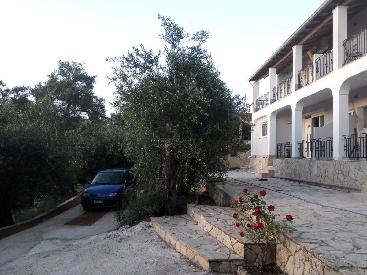 ליאפאדס Helios & Elia Family Apartment מראה חיצוני תמונה